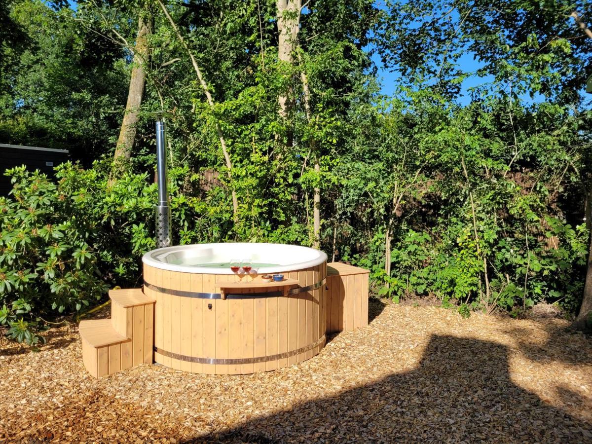 Retro Chic Wellness Met Hottub & Sauna Евейк Екстер'єр фото
